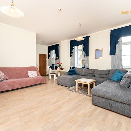 Daily Apartments - Apartment With Bath Tallinn Exterior photo